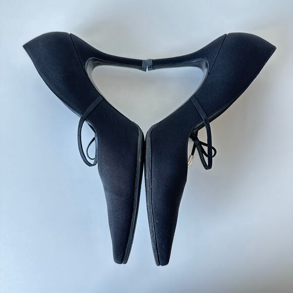 Stuart Weitzman Black Pointed Toe Bow Mary Jane Heels Pumps Size 8 B - Picture 8 of 16
